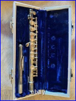 1960's Silver Played C Piccolo In 1960's Blue Velvet-Lined Case BEAUTIFUL