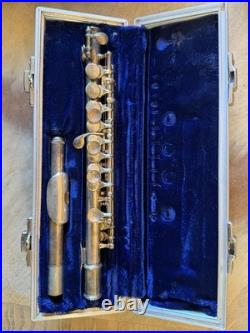 1960's Silver Played C Piccolo In 1960's Blue Velvet-Lined Case BEAUTIFUL