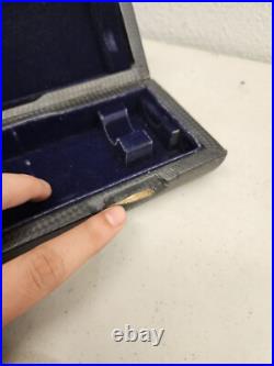 Adamson AFL-203 Flute. Pre Owned. Good Condition. Case Missing Latch