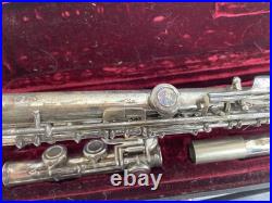 Amadeus by Wm. S. Haynes Co. Model AF500 Flute with Hard Case Silver Plated