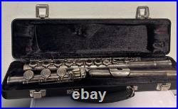 Armstrong 103 B-Foot Open-Hole Flute, with Case. USA. Good Condition