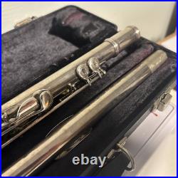 Armstrong 103 B-Foot Open-Hole Flute, with Case. USA. Good Condition
