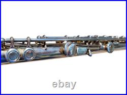 Armstrong 104 Silver C Student Flute With Original Hard Case Armstrong 104 Silver C Student Flute With Original Hard Case
