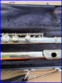 Armstrong 104n Flute Super Clean And The Pads Are In Good Shape Armstrong 104n Flute Super Clean And The Pads Are In Good Shape