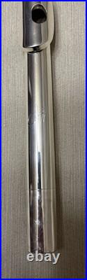 Armstrong 303 Flute Open Hole Sterling Silver Head Thin Joint, B Foot With Case VF Armstrong 303 Flute Open Hole Sterling Silver Head Thin Joint, B Foot With Case VF