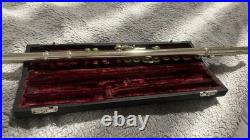 Armstrong Student Model 102 Closed Hole Flute Nickel Silver Used