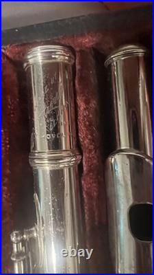 Armstrong Student Model 102 Closed Hole Flute Nickel Silver Used