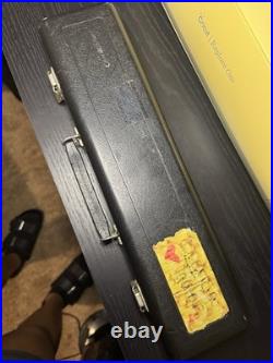 Armstrong Student Model Flute withHard Case and Cleaning Rod