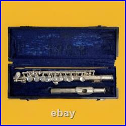 Bundy C Piccolo withCase needs minor repair- Serial #20328 Bundy C Piccolo withCase needs minor repair- Serial #20328