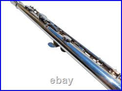 Flute Yamaha 221 Silver Flute and Cleaning Rod With Hard Case