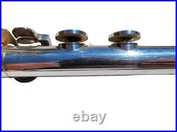 Flute Yamaha 221 Silver Flute and Cleaning Rod With Hard Case