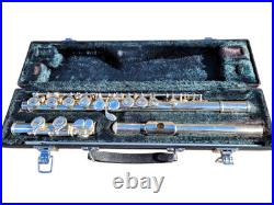 Flute Yamaha 221 Silver Plated Flute Offset G Key Cleaning Rod and Hard Case