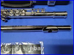 GEMEINHARDT ELKHART M2 Silver Flute, with case Overhauled & Ultrasonic Cleaned