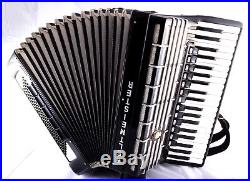 GERMAN TOP QUALITY CASSOTTO ACCORDION WELTMEISTER S5-120bass, 18r. Piccolo Musette