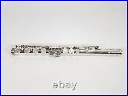 Gemeinhardt 2SP-A Silver-Plated Artisan Flute with Case Closed Hole