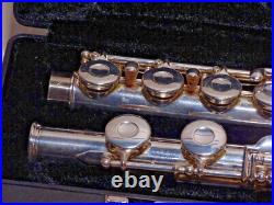 Gemeinhardt 2SP Silver Plated Beginner's Flute With Case Gemeinhardt 2SP Silver Plated Beginner's Flute With Case