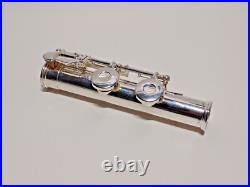 Gemeinhardt 2SP Silver Plated Beginner's Flute With Case Gemeinhardt 2SP Silver Plated Beginner's Flute With Case