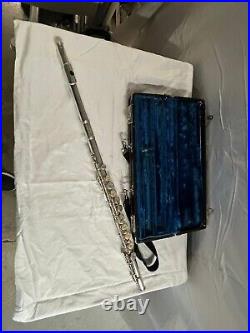 Gemeinhardt 2SP Student Model Flute In Good condition