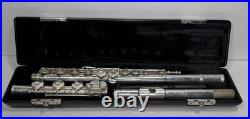 Gemeinhardt 30B Open-Hole B Silver Plated Flute READ