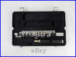 Gemeinhardt 4P Piccolo Flute Plastic Body Silver Plated Keys with Case 106055