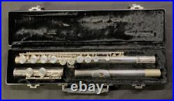 Gemeinhardt'50 Series' 52SP Intermediate Silver-Plated Bb Flute Gemeinhardt'50 Series' 52SP Intermediate Silver-Plated Bb Flute