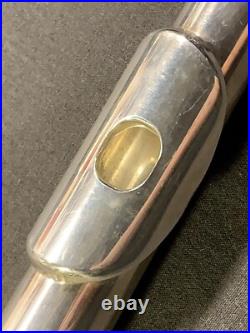 Gemeinhardt'50 Series' 52SP Intermediate Silver-Plated Bb Flute Gemeinhardt'50 Series' 52SP Intermediate Silver-Plated Bb Flute
