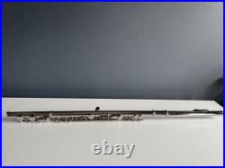 Gemeinhardt M2 Student Model Flute with Hard Case Elkhart Ind. Serial A91916