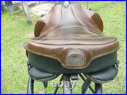 Ghost Treeless Saddle Quevis- 15 inch seat Piccolo