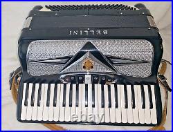 Italian Accordion 120 Bass 5 Treble 120 Bass 17 1/2 inch keyboard with Piccolo