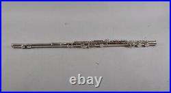 Japanese Estate Aria F200 Flute with Case, No. 7905544