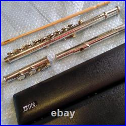 Jupiter JFL-503E Flute Eb Mechanism Silver Body with Case & Cleaning Rod Jupiter JFL-503E Flute Eb Mechanism Silver Body with Case & Cleaning Rod