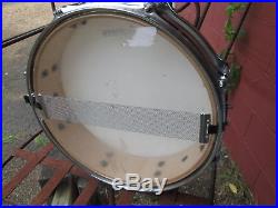 LUDWIG Piccolo Snare Drum wood fin needs good clean up