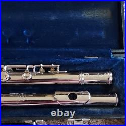 M2 Gemeinhardt Concert Flute Silver Plated Boehm Closed Hole C with Case