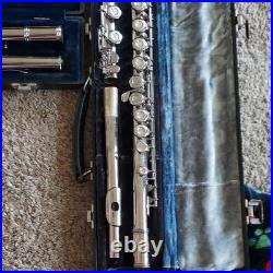 M2 Gemeinhardt Concert Flute Silver Plated Boehm Closed Hole C with Case