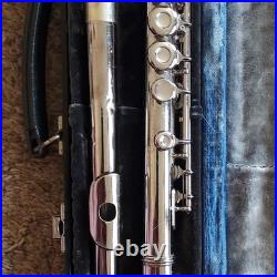 M2 Gemeinhardt Concert Flute Silver Plated Boehm Closed Hole C with Case