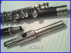 Nice Vintage ARTLEY WOOD PICCOLO made by ROY SEAMAN in the early 70's With 2 HEADS