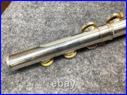 Pearl Flute PF-500 Student Level Instrument With Case Pearl Flute PF-500 Student Level Instrument With Case