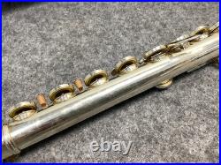 Pearl Flute PF-500 Student Level Instrument With Case Pearl Flute PF-500 Student Level Instrument With Case