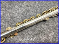 Pearl Flute PF-500 Student Level Instrument With Case Pearl Flute PF-500 Student Level Instrument With Case
