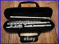 Pearl Flute model PF-501 used pre-owned closed hole with soft case with receipt