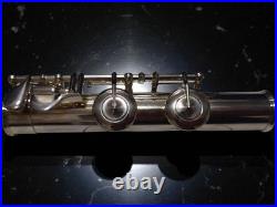Pearl PF-665 C Foot Flute Silver Western with Light Weight Bright Tone