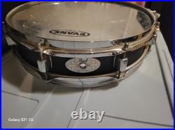 Pearl piccolo snare