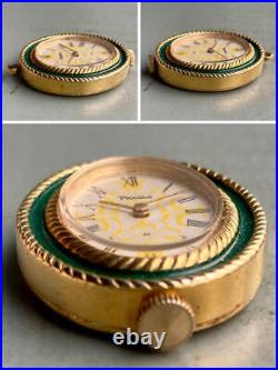 Piccolo Pocket Watch Vintage Manual Winding Oval Roman Case Diameter 25mm Japan