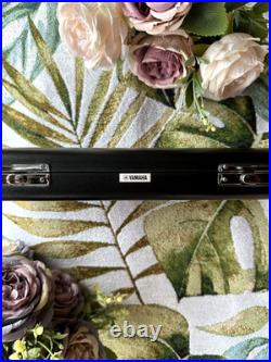 Piccolo YAMAHA YPC-32 PRE-OWNED with NO DENT SLIGHTEST WEAR