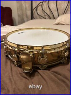 Polished Brass DW Black Badge Piccolo Snare Drum 4x14