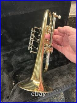 Rotary Piccolo Trumpet Bb/A Lacquer Rotary Piccolo Trumpet Bb/A Lacquer