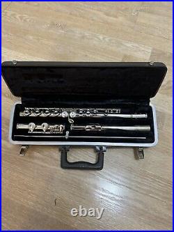 Selmer Bundy Flute, Beautiful! Near Mint Condition Owned By School Band Director