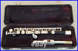 Super Nice Armstrong 307 Piccolo With Hard Shell Case in Very Good Condition