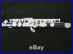 USED ROY SEAMAN PROFESSIONAL QUALITY PICCOLO, SOLID SILVER KEY WORK, CASE