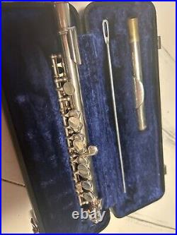 Vintage Armstrong C Piccolo Elkhart Ind. With Case